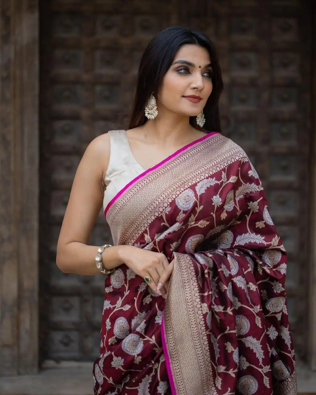 DDF VELLY Maroon Color Soft Lichi Silk With Ordinary Design Saree Casual, Party Wear, Wedding, Events Etc. Expected Delivery 4-6 Working Days 1499/- | Sarees, Bollywood Sarees, Creative Sarees, Designer Sarees, Embroidered Sarees, Ethnic Saree, Modern Digital sarees, Party Wear Sarees