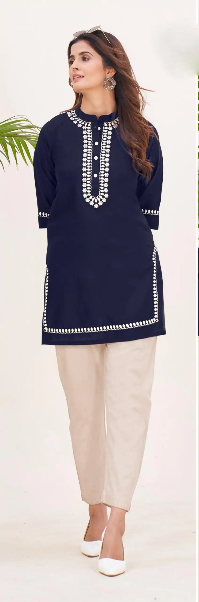 INLI Zia Black Color Heavy Rayon With Embroidery work Kurti Casual, Wedding, Party, Festive, Events Etc. Expected Delivery 4-6 Working Days @1299/- | Kurti, Bollywood Kurti, Creative Kurtis, Designer Kurti, Party Wear Kurti, Selfie Kurti