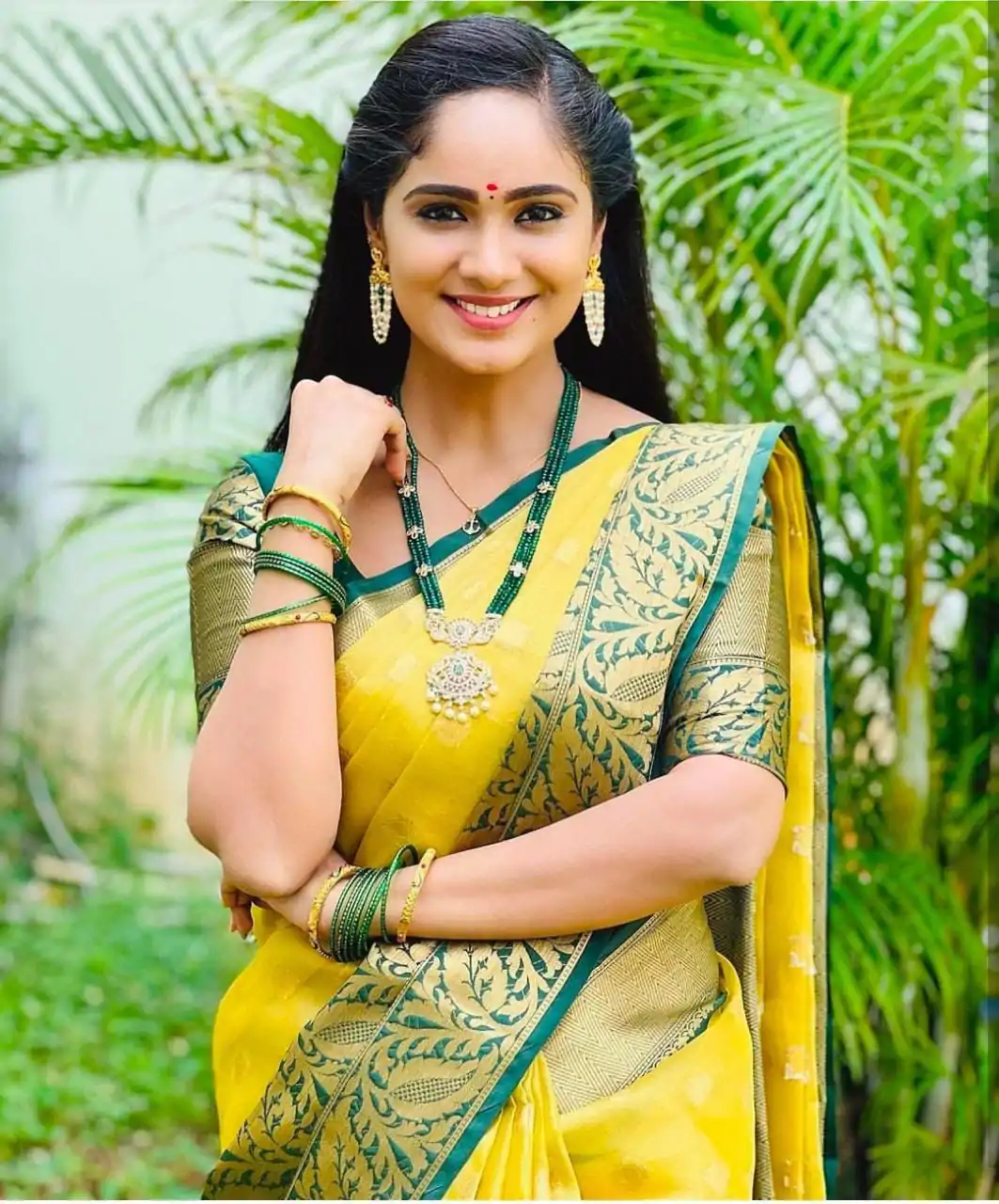 DDF Yellow Green Soft Lichi Silk With Ordinary Design Saree Casual, Party Wear, Wedding, Events, Etc. Expected Delivery 4-6 Working Days 1499/- | Sarees, Bollywood Sarees, Creative Sarees, Designer Sarees, Embroidered Sarees, Ethnic Saree, Modern Digital sarees, Party Wear Sarees