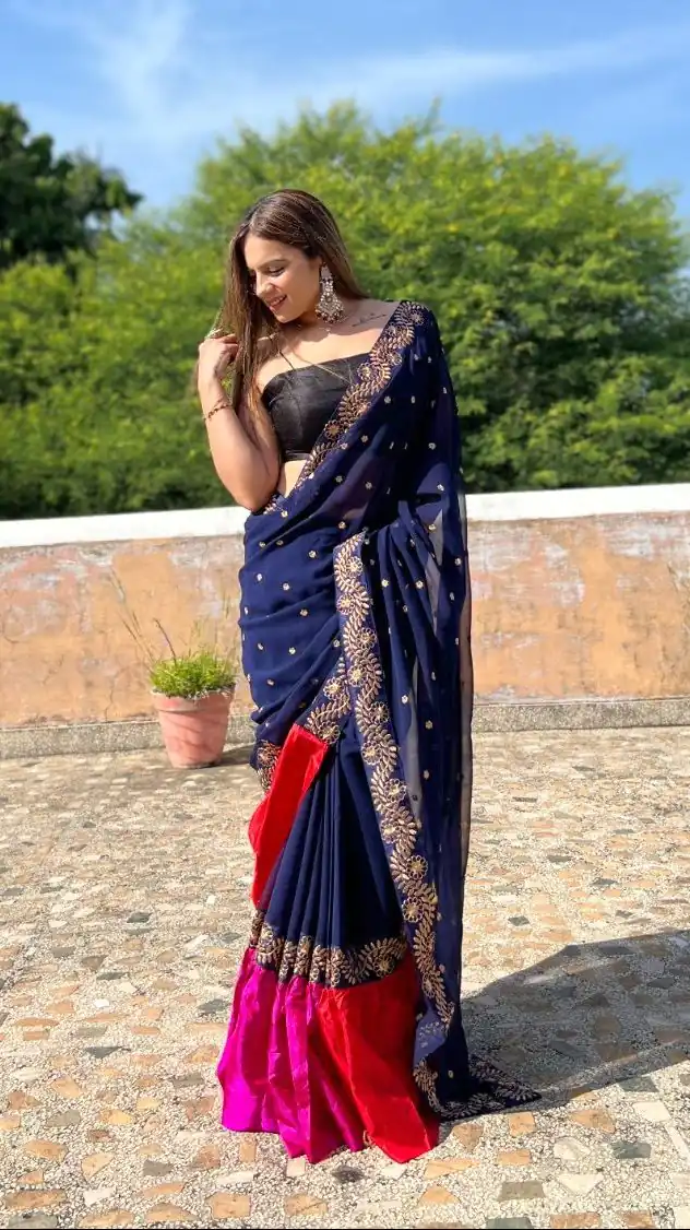 JR 612 Navy Blue Color Georgette With Embroidery Work Saree Casual, Party Wear, Wedding, Events Etc. Expected Delivery 4-6 Working Days 1649/- | Sarees, Bollywood Sarees, Creative Sarees, Designer Sarees, Embroidered Sarees, Ethnic Saree, Modern Digital sarees, Party Wear Sarees