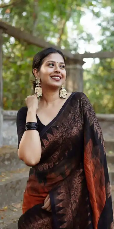 KP 5053 Black & Orange Color Soft Lilan Slab Weaving Work Saree Casual, Party Wear, Wedding, Events Etc. Expected Delivery 4-6 Working Days @1499/- | Sarees, Bollywood Sarees, Creative Sarees, Designer Sarees, Embroidered Sarees, Ethnic Saree, Modern Digital sarees, Party Wear Sarees