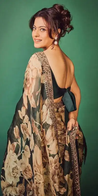 RS Kajal Green Color Heavy Premium Georgette Digital Print Saree Casual, Party Wear, Wedding, Events, Etc. Expected Delivery 4-6 Working Days 1799/- | Sarees, Bollywood Sarees, Creative Sarees, Designer Sarees, Embroidered Sarees, Ethnic Saree, Modern Digital sarees, Party Wear Sarees