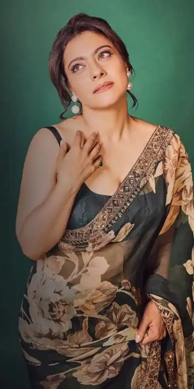 RS Kajal Green Color Heavy Premium Georgette Digital Print Saree Casual, Party Wear, Wedding, Events, Etc. Expected Delivery 4-6 Working Days 1799/- | Sarees, Bollywood Sarees, Creative Sarees, Designer Sarees, Embroidered Sarees, Ethnic Saree, Modern Digital sarees, Party Wear Sarees