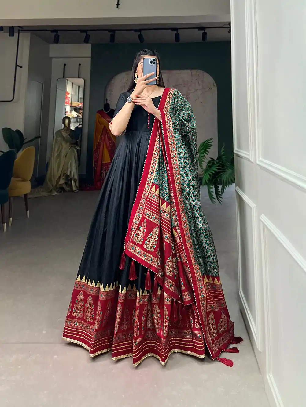 YNF 5007 Black Color Tussar Silk Print With Foil Printed Gown Casual, Wedding, Party, Festive, Events Etc. Expected Delivery 4-6 Working Days @2049/- | Gowns, Bollywood Gowns, Creative Gowns, Designer Gowns, Embroidered Gowns, Party Wear Gowns