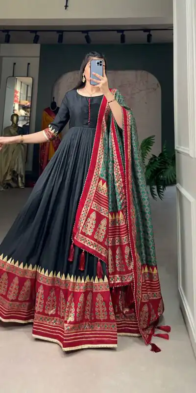 YNF 5007 Black Color Tussar Silk Print With Foil Printed Gown Casual, Wedding, Party, Festive, Events Etc. Expected Delivery 4-6 Working Days @2049/- | Gowns, Bollywood Gowns, Creative Gowns, Designer Gowns, Embroidered Gowns, Party Wear Gowns