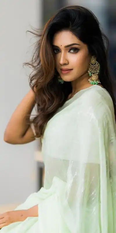 JR 599 Light Green Saree Color Zomato Silk Georgette Embroidery Sequence Saree Wedding, Festive, Events Etc. Expected Delivery 4-6 Working Days @1599/- | Sarees, Bollywood Sarees, Creative Sarees, Designer Sarees, Embroidered Sarees, Ethnic Saree, Modern Digital sarees, Party Wear Sarees