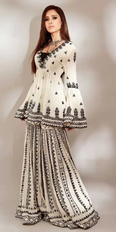 NSR 1139 White & Black Top : Heavy Georgette Top Work : Embroidery Work With Embroidered Bell Sleeve Party, Daily, Wedding, Events @ | Salwar suit, Designer Suits, Casual Suits, Creative suits, Palazzo Suits, Party Wear Suits, Straight Suits