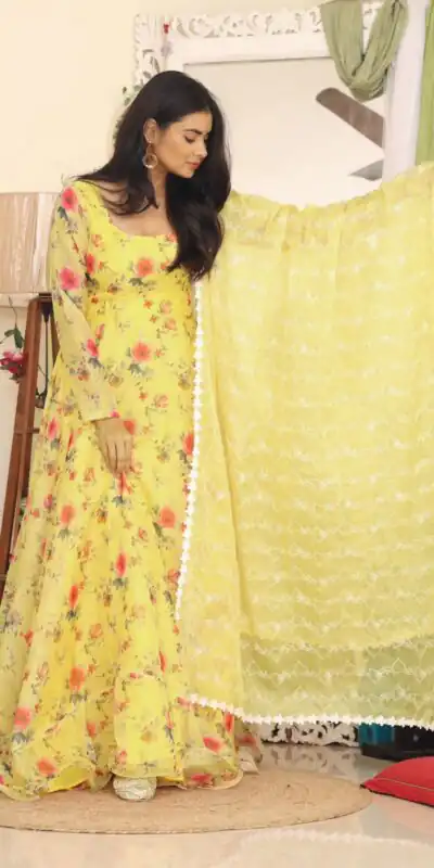 RTC 8047 Yellow Gown : Tabby Silk Organza Work : Embroidery Work Beautiful Yelow Color Casual, Wedding, Party, Festive, Events. @2099 | Gowns, Bollywood Gowns, Creative Gowns, Designer Gowns, Embroidered Gowns, Party Wear Gowns