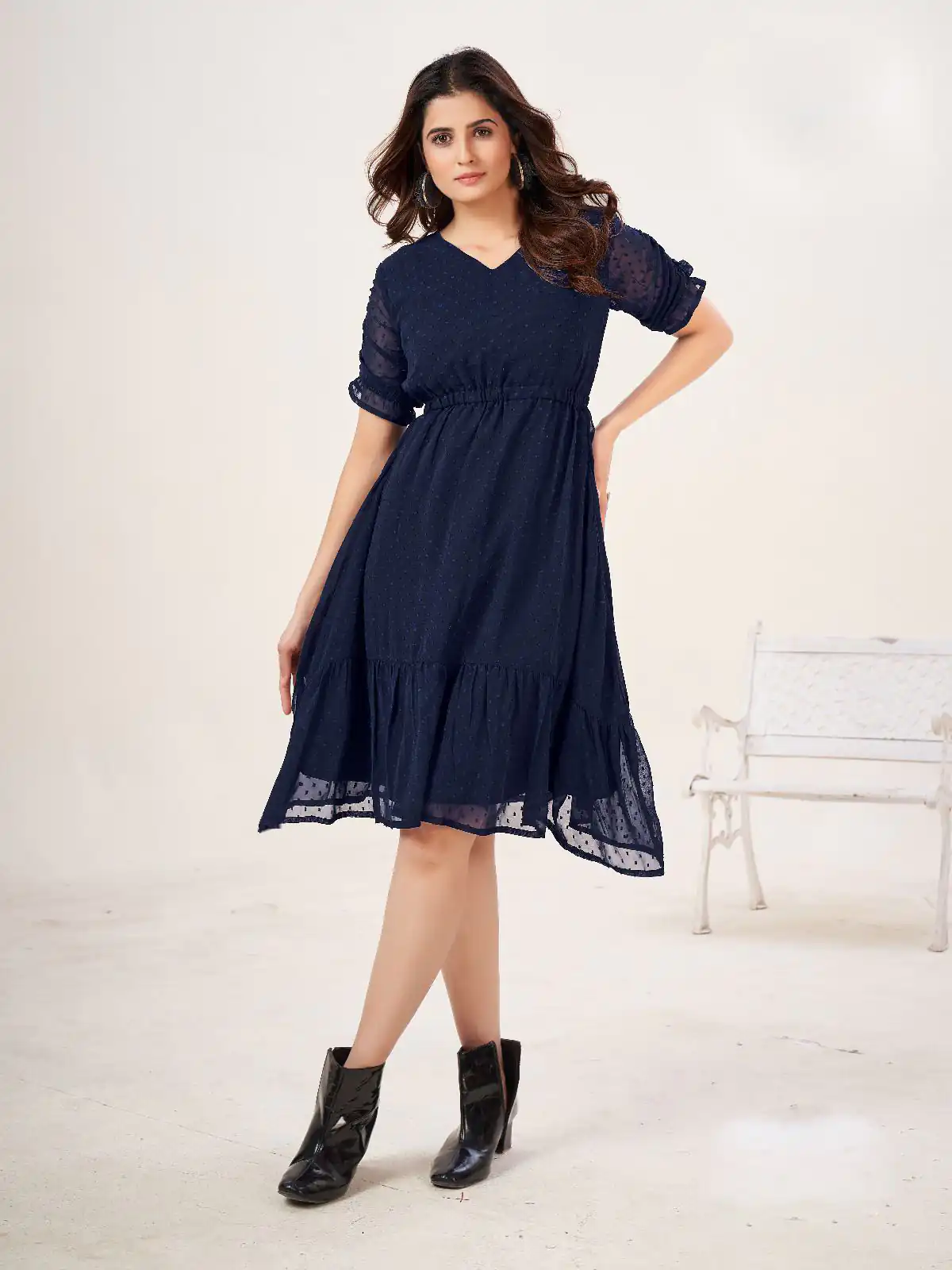 INLI Charming Royal Blue Color Heavy Georgette Butti Kurti Casual, Wedding, Party, Festive, Events Etc. Expected Delivery 4-6 Working Days @1299/- | Kurti, Bollywood Kurti, Creative Kurtis, Designer Kurti, Party Wear Kurti, Selfie Kurti