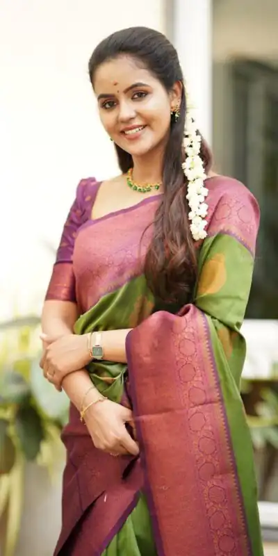 KP 4059 Green Color Soft Lichi Silk Cloth Rich Pallu All Over Saree Events Casual, Wedding, Festive, Events Etc. Expected Delivery  4-6 Working Days @1399/- | Sarees, Bollywood Sarees, Creative Sarees, Designer Sarees, Embroidered Sarees, Ethnic Saree, Modern Digital sarees, Party Wear Sarees