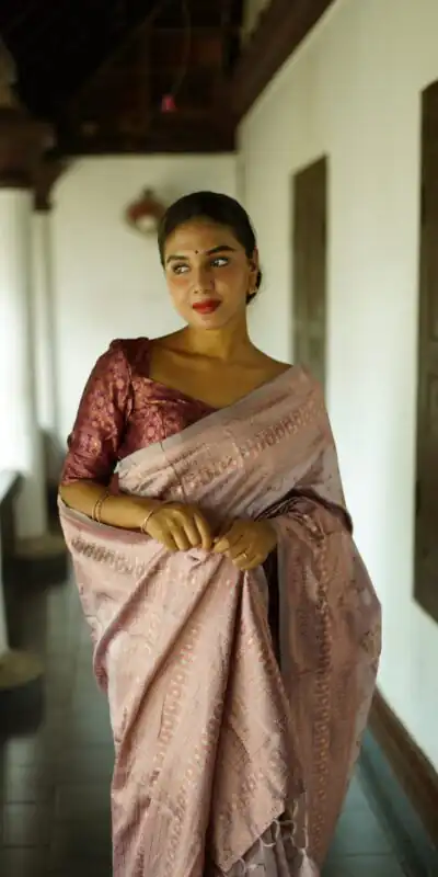 DDF 126 Cream Color Soft Lichi Silk Ordinary Design Rich Pallu Saree Casual, Party Wear, Events, Festivals Etc. Expected Delivery 4-6 Working Days 1549 | Sarees, Bollywood Sarees, Creative Sarees, Designer Sarees, Embroidered Sarees, Ethnic Saree, Modern Digital sarees, Party Wear Sarees