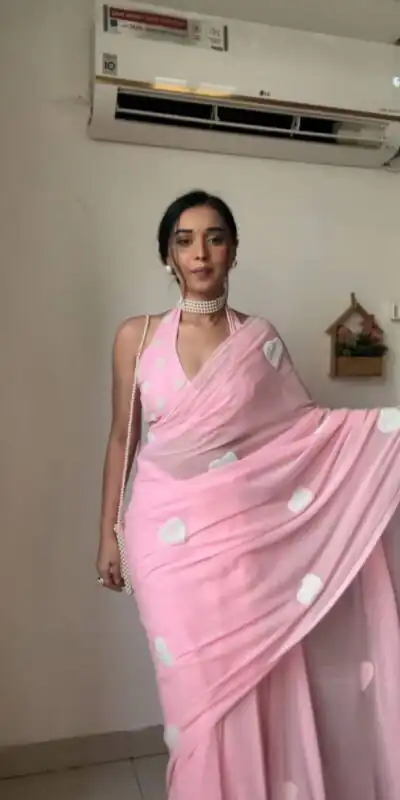 DDH 03 Baby Pink Color Georgette With Hart Gmathi Work Saree Events Casual, Wedding, Festive, Events Etc. Expected Delivery  4-6 Working Days @1499/- | Sarees, Bollywood Sarees, Creative Sarees, Designer Sarees, Embroidered Sarees, Ethnic Saree, Modern Digital sarees, Party Wear Sarees