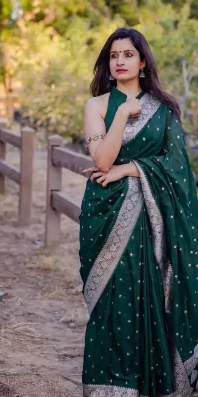KP 5064 Green Color Soft Lichi Silk Cloth Beautiful Rich Pallu Saree Casual, Party Wear, Wedding, Events Etc. Expected Delivery 4-6 Working Days @ 1399/- | Sarees, Bollywood Sarees, Creative Sarees, Designer Sarees, Embroidered Sarees, Ethnic Saree, Modern Digital sarees, Party Wear Sarees