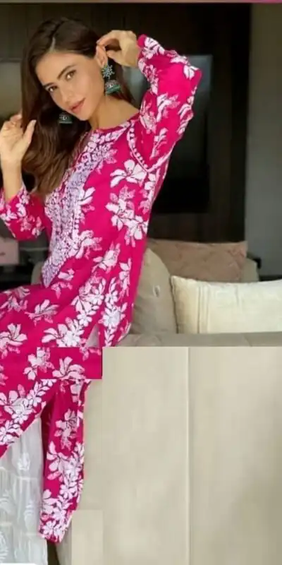 ST 150 Pink  Color Foix Georgette Fancy Digital Printed Salwar Suit Casual, Wedding, Party, Festive, Events Etc. Expected Delivery 4-6 Working Days @1750/- | Jump Suits, Salwar suit, Designer Suits, Casual Suits, Creative suits, Palazzo Suits, Party Wear Suits, Patiala Suits, Straight Suits