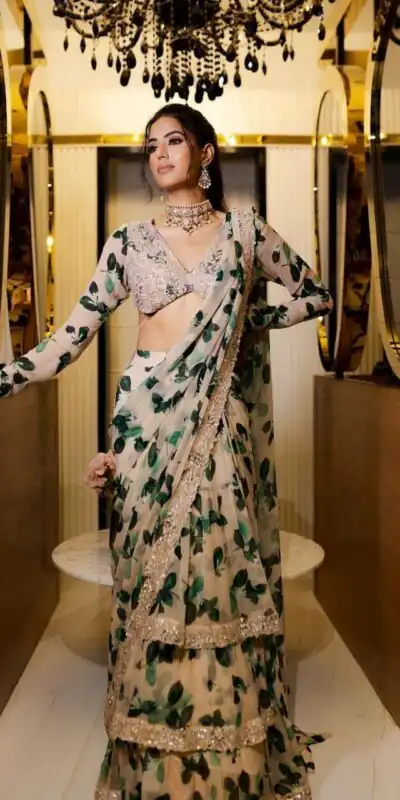 KD 381 White  Saree : Georgette Thread Digital Print Work Saree Casual, Party, Wedding, Festive, Events Etc.  Expected Delivery 4-6 Working Days @2099/- | Sarees, Bollywood Sarees, Creative Sarees, Designer Sarees, Embroidered Sarees, Modern Digital sarees, Party Wear Sarees