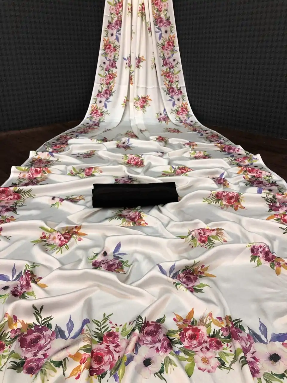 Veechis AROHI White Heavy Devsena Soft Silk Saree Digital Print Saree Casual, Party , Festive, Events Etc. Expected Delivery 4-6 Working Days @1499/- | Sarees, Bollywood Sarees, Creative Sarees, Designer Sarees, Embroidered Sarees, Modern Digital sarees, Party Wear Sarees