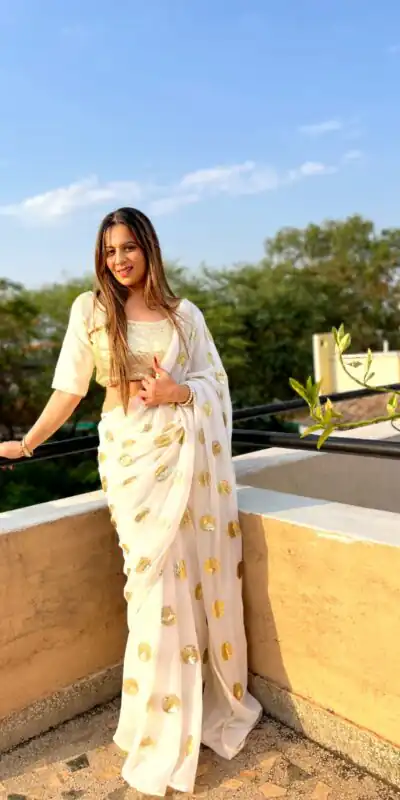 JR 589 White Color Georgette Embroidery Sequence work with folo piping Saree Casual, Wedding, Festive, Events . Expected Delivery  4-6 Working Days @1599/- | Sarees, Bollywood Sarees, Creative Sarees, Designer Sarees, Embroidered Sarees, Ethnic Saree, Modern Digital sarees, Party Wear Sarees