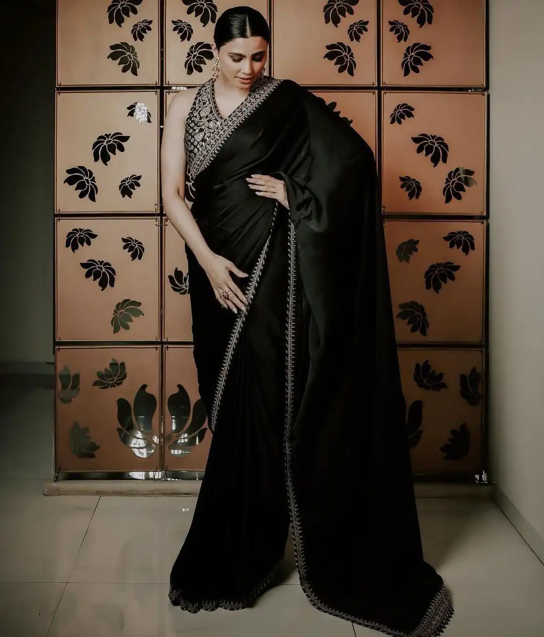 KD 463 Black Color Satin Silk Thread & Sequence Work Saree Casual, Party, Wedding, Festive, Events Etc.  Expected Delivery  4-6 Working Days @1749/- Only | Sarees, Bollywood Sarees, Creative Sarees, Designer Sarees, Embroidered Sarees, Ethnic Saree, Modern Digital sarees, Party Wear Sarees