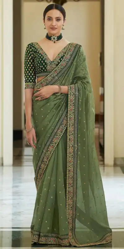 VT Kanshika Green  Color Organza Silk Embroidery Lace Border Saree And Blouse Casual, Wedding, Festive, Events . Expected Delivery  4-6 Working Days @1949/- | Sarees, Bollywood Sarees, Creative Sarees, Designer Sarees, Embroidered Sarees, Ethnic Saree, Modern Digital sarees, Party Wear Sarees