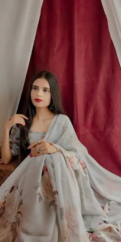 YNF7007 Grey  Color Georgette Printed with pearl lace border Saree Casual, Party Wear, Wedding, Events Etc. Expected Delivery 4-6 Working Days @1499/- | Sarees, Bollywood Sarees, Creative Sarees, Designer Sarees, Embroidered Sarees, Ethnic Saree, Modern Digital sarees, Party Wear Sarees