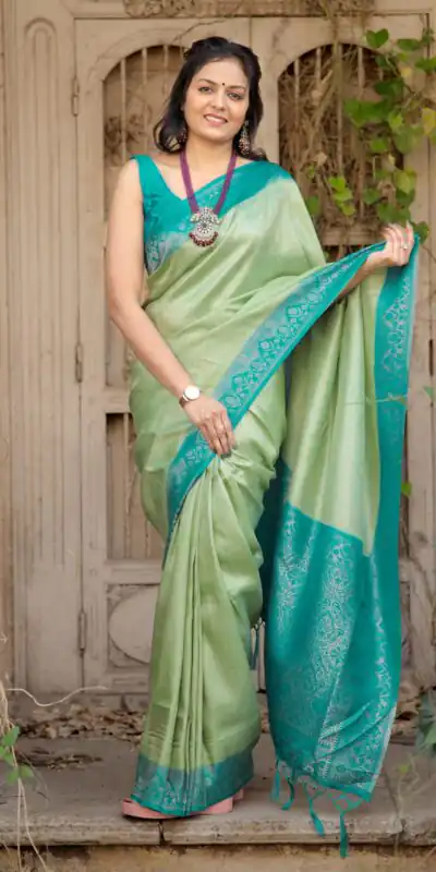 GK kanjivaram Green Color Soft Kanjivaram Silk Beautiful Rich Pallu Jacquard Saree Events Casual Wedding Festive. Expected Delivery 4-6 Working Days @1999/- | Sarees, Bollywood Sarees, Creative Sarees, Designer Sarees, Embroidered Sarees, Ethnic Saree, Modern Digital sarees, Party Wear Sarees