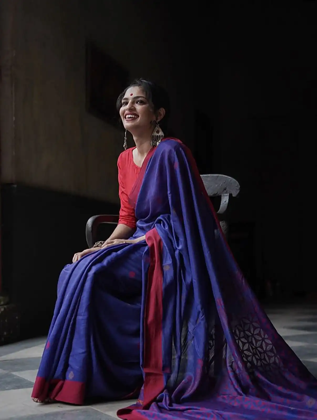 KP 5065 Royal Blue Color Soft Lilan Slab And Beautiful Rich Pallu Saree Casual, Party Wear, Wedding, Events Etc.   Expected Delivery 4-6 Working Days @ 1499/- | Sarees, Bollywood Sarees, Creative Sarees, Designer Sarees, Embroidered Sarees, Ethnic Saree, Modern Digital sarees, Party Wear Sarees