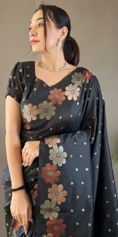 DDF 127 Black Color Soft Lichi Silk Ordinary Design Rich Pallu Saree Casual, Party Wear, Events, Festivals Etc. Expected Delivery 4-6 Working Days 1499/- | Sarees, Bollywood Sarees, Creative Sarees, Designer Sarees, Embroidered Sarees, Ethnic Saree, Modern Digital sarees, Party Wear Sarees