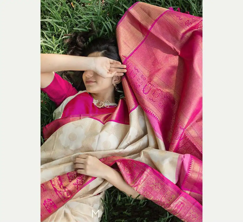 KP 3043 Cream  Color Soft Lichi Silk Cloth Beautiful Rich Pallu Saree Casual, Party Wear, Wedding, Events Etc.   Expected Delivery 4-6 Working Days @ 1499/- | Sarees, Bollywood Sarees, Creative Sarees, Designer Sarees, Embroidered Sarees, Ethnic Saree, Modern Digital sarees, Party Wear Sarees