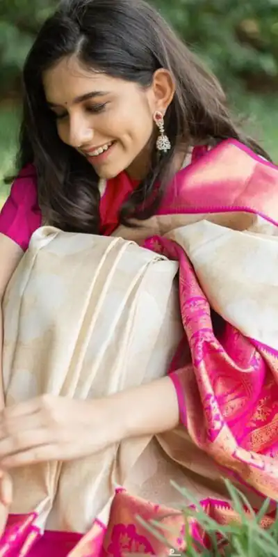 KP 3043 Cream Color Soft Lichi Silk Cloth Beautiful Rich Pallu Saree Casual, Party Wear, Wedding, Events Etc. Expected Delivery 4-6 Working Days @ 1499/- | Sarees, Bollywood Sarees, Creative Sarees, Designer Sarees, Embroidered Sarees, Ethnic Saree, Modern Digital sarees, Party Wear Sarees