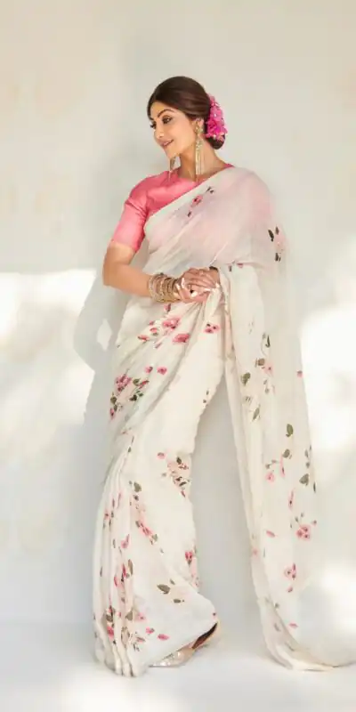 RS Shilpa Shetty Cream Color Linen Digital Flower Printed Saree Casual, Party, Wedding, Festive, Events Etc.  Expected Delivery  4-6 Working Days @1449/- Only | Sarees, Bollywood Sarees, Creative Sarees, Designer Sarees, Embroidered Sarees, Ethnic Saree, Modern Digital sarees, Party Wear Sarees