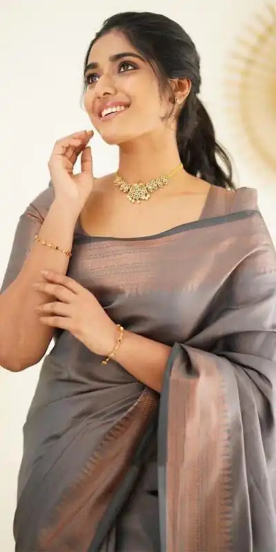 KP 4068 Grey Color Soft Lichi Silk Cloth Rich Pallu All Over Saree Events Casual, Wedding, Festive, Events Etc. Expected Delivery  4-6 Working Days @1349/- | Sarees, Bollywood Sarees, Creative Sarees, Designer Sarees, Embroidered Sarees, Ethnic Saree, Modern Digital sarees, Party Wear Sarees