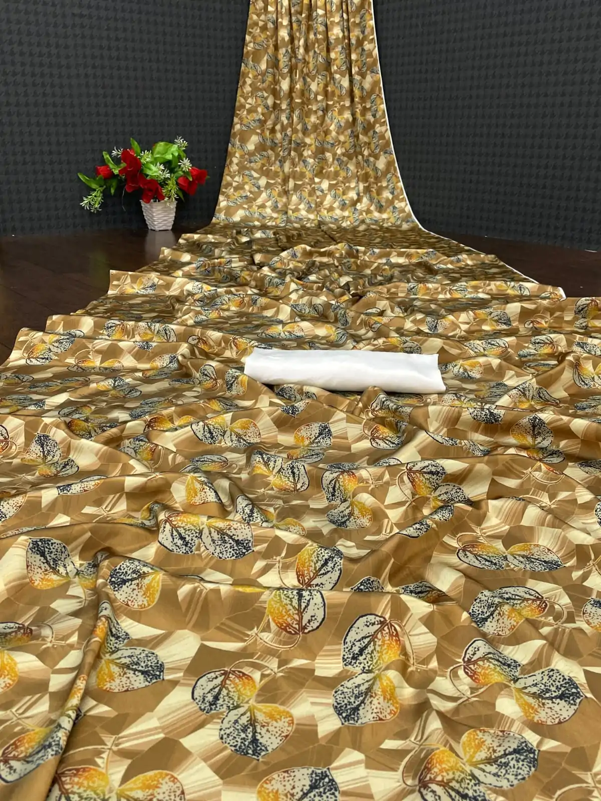 Veechis 6001 Bronze Heavy Devsena Soft Silk Saree Digital Print Saree Casual, Party , Festive, Events Etc. Expected Delivery 4-6 Working Days @1499 | Sarees, Bollywood Sarees, Creative Sarees, Designer Sarees, Embroidered Sarees, Modern Digital sarees, Party Wear Sarees