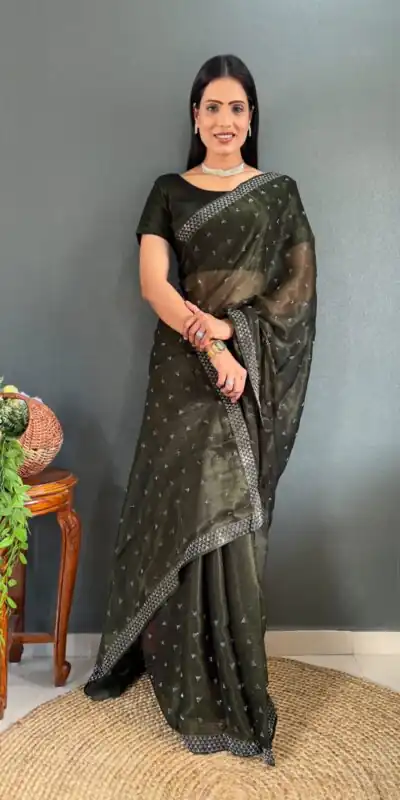 JM Frenki Grey Color Pure Satara Heavy Siloski Dimond Work Saree Casual, Wedding, Festive, Events . Expected Delivery  4-6 Working Days @1649/- | Sarees, Bollywood Sarees, Creative Sarees, Designer Sarees, Embroidered Sarees, Ethnic Saree, Modern Digital sarees, Party Wear Sarees