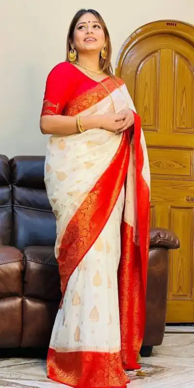DDF DURGA White Color Soft Lichi Silk Ordinary Design Rich Pallu Saree Casual, Party Wear, Events, Festivals Etc. Expected Delivery 4-6 Working Days 1499/- | Sarees, Bollywood Sarees, Creative Sarees, Designer Sarees, Embroidered Sarees, Ethnic Saree, Modern Digital sarees, Party Wear Sarees