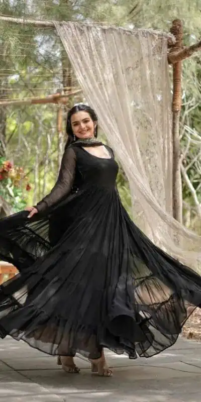 DC G38 Black Color Garget With Full Sleeves Fancy lace Gown Casual, Wedding, Party, Festive, Events Etc. Expected Delivery 4-6 Working Days @1999/- | Gowns, Bollywood Gowns, Creative Gowns, Designer Gowns, Embroidered Gowns, Party Wear Gowns