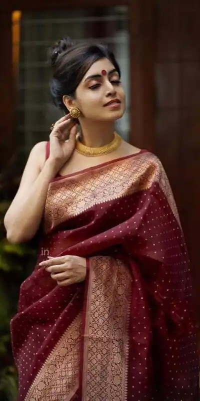 KP 4012 Maroon Color Soft Lichi Silk Cloth Beautiful Rich Pallu Saree Casual, Party Wear, Wedding, Events Etc.   Expected Delivery 4-6 Working Days @ 1349 | Sarees, Bollywood Sarees, Creative Sarees, Designer Sarees, Embroidered Sarees, Ethnic Saree, Modern Digital sarees, Party Wear Sarees