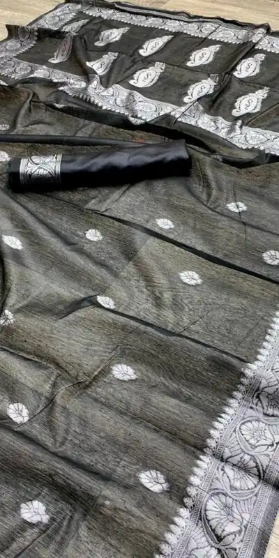 DDF 301 Black Color Soft Lichi Silk Ordinary Design Rich Pallu Saree Casual, Party Wear, Events, Festivals Etc. Expected Delivery 4-6 Working Days 1449/- | Sarees, Bollywood Sarees, Creative Sarees, Designer Sarees, Embroidered Sarees, Ethnic Saree, Modern Digital sarees, Party Wear Sarees