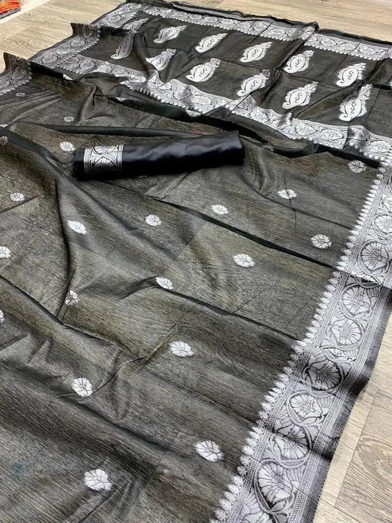 DDF 301 Black Color Soft Lichi Silk Ordinary Design Rich Pallu Saree Casual, Party Wear, Events, Festivals Etc. Expected Delivery 4-6 Working Days 1449/- | Sarees, Bollywood Sarees, Creative Sarees, Designer Sarees, Embroidered Sarees, Ethnic Saree, Modern Digital sarees, Party Wear Sarees