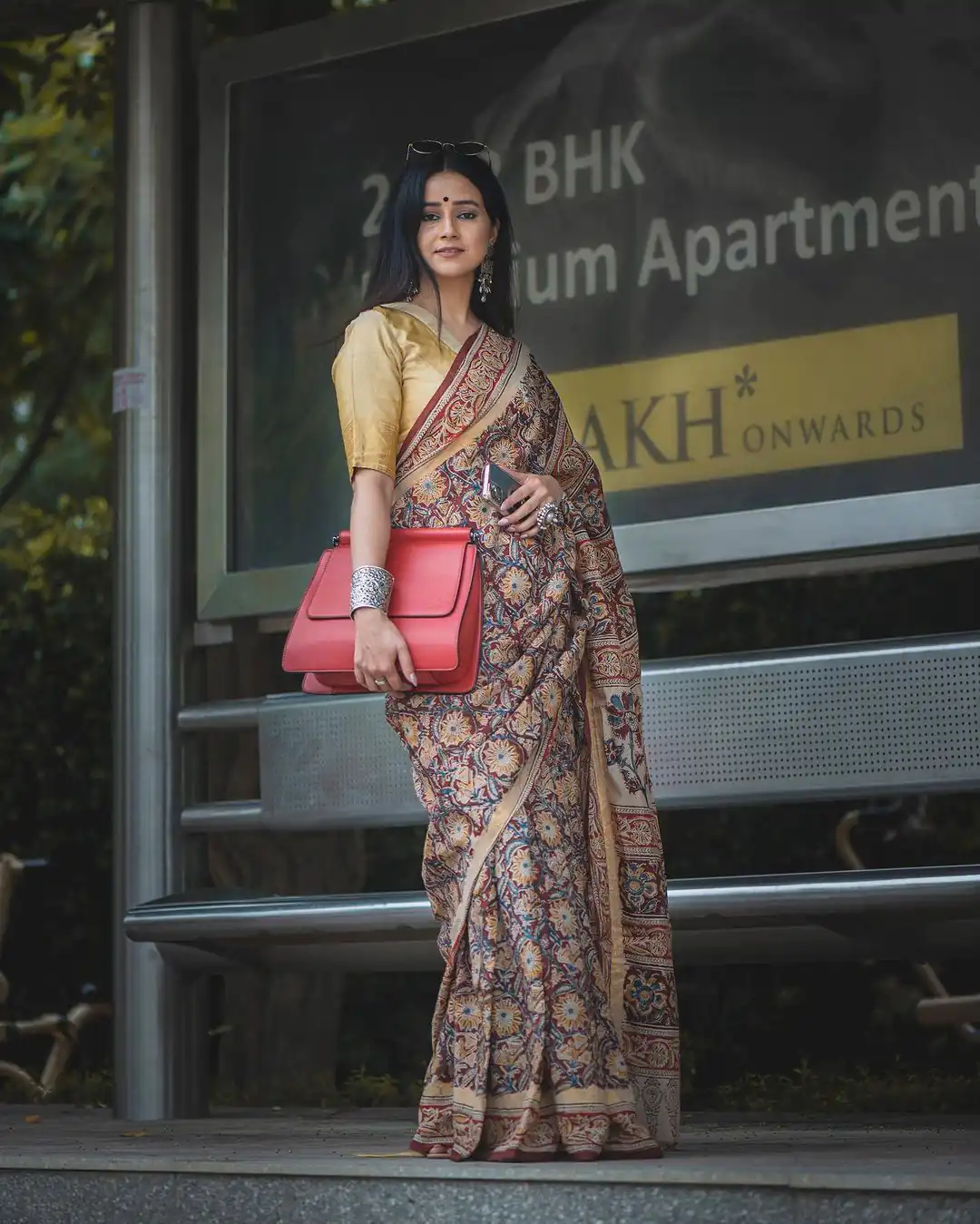 NT 560 Cream Color Plain Linen Digital Printed All Over Saree Events Casual Wedding Festive . Expected Delivery  4-6 Working Days @1449/- | Sarees, Bollywood Sarees, Creative Sarees, Designer Sarees, Embroidered Sarees, Ethnic Saree, Modern Digital sarees, Party Wear Sarees