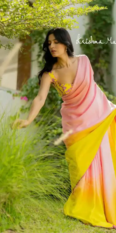  JM Krishna Madana Light Pink Color Satin Silk Blouse Digital Print Saree, Party Wear, Events, Festivals Expected Delivery 4-6 Working Days 1549/- | Sarees, Bollywood Sarees, Creative Sarees, Designer Sarees, Embroidered Sarees, Ethnic Saree, Modern Digital sarees, Party Wear Sarees