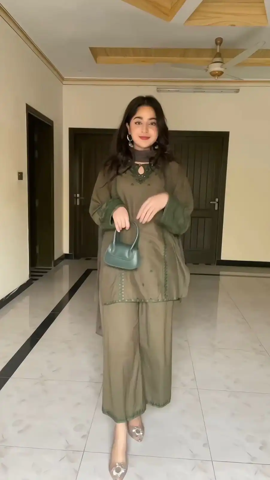 KD 1454 Mehndi Green Color Muslin thread Sequence Salwar Suit Casual, Party, Wedding, Festive, Events Etc.  Expected Delivery 4-6 Working Days @1999/- | Salwar suit, Designer Suits, Casual Suits, Creative suits, Palazzo Suits, Party Wear Suits, Patiala Suits, Straight Suits