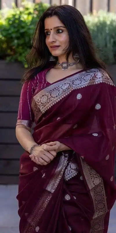 DDF 301 Purple Color Soft Lichi Silk Ordinary Design Rich Pallu Saree Casual, Party Wear, Events, Festivals Etc. Expected Delivery 4-6 Working Days 1449/- | Sarees, Bollywood Sarees, Creative Sarees, Designer Sarees, Embroidered Sarees, Ethnic Saree, Modern Digital sarees, Party Wear Sarees