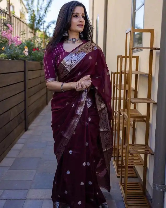 DDF 301 Purple Color Soft Lichi Silk Ordinary Design Rich Pallu Saree Casual, Party Wear, Events, Festivals Etc. Expected Delivery 4-6 Working Days 1449/- | Sarees, Bollywood Sarees, Creative Sarees, Designer Sarees, Embroidered Sarees, Ethnic Saree, Modern Digital sarees, Party Wear Sarees