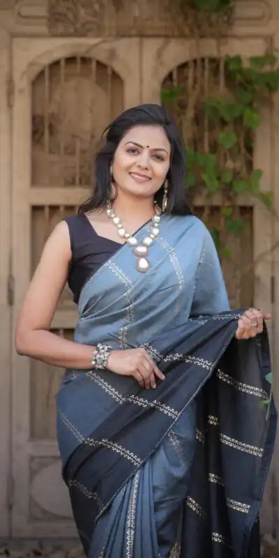 GK Viscos Navy Blue Color Viscos cotton Beautiful Rich Pallu All Over Saree Events Casual Wedding Festive . Expected Delivery  4-6 Working Days @1899 /- | Sarees, Bollywood Sarees, Creative Sarees, Designer Sarees, Embroidered Sarees, Ethnic Saree, Modern Digital sarees, Party Wear Sarees