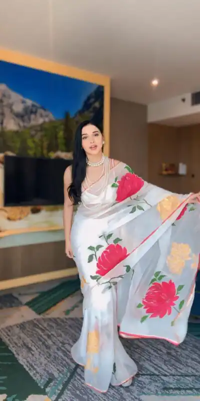 SC 265 White Color Pure Soft Georgette Silk Design All Over Saree , Party Wear, Events, Festivals Expected Delivery 4-6 Working Days 1599/- | Sarees, Bollywood Sarees, Creative Sarees, Designer Sarees, Embroidered Sarees, Ethnic Saree, Modern Digital sarees, Party Wear Sarees