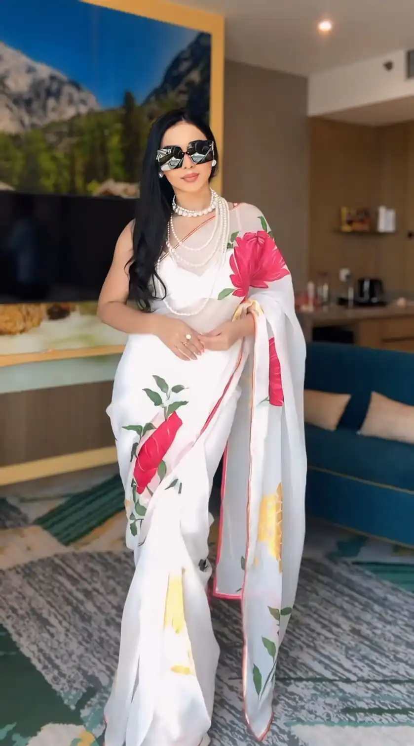  SC 265 White Color Pure Soft Georgette Silk Design All Over Saree , Party Wear, Events, Festivals Expected Delivery 4-6 Working Days 1599/- | Sarees, Bollywood Sarees, Creative Sarees, Designer Sarees, Embroidered Sarees, Ethnic Saree, Modern Digital sarees, Party Wear Sarees