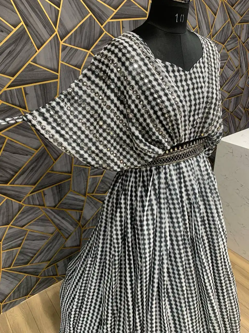 PC 177 Black Color Georgette Digital Printed Hand Khatli Gown Casual, Party Wear, Events, Festivals Wear Etc. Expected Delivery 4-6 Working Days @2199/- | Gowns, Bollywood Gowns, Creative Gowns, Designer Gowns, Embroidered Gowns, Party Wear Gowns