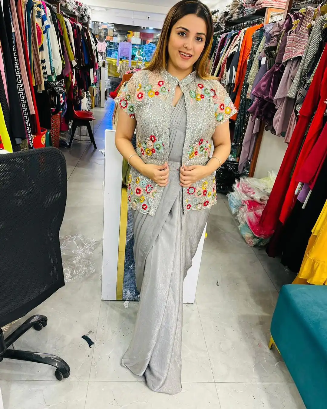 LG 1844 Grey Color Chinon Silk Embroidered Sequence Saree  Party, Wedding, Festive, Events Etc., Expected Delivery 4-6 Working Days@2099 /- Only | Sarees, Bollywood Sarees, Creative Sarees, Designer Sarees, Embroidered Sarees, Ethnic Saree, Party Wear Sarees