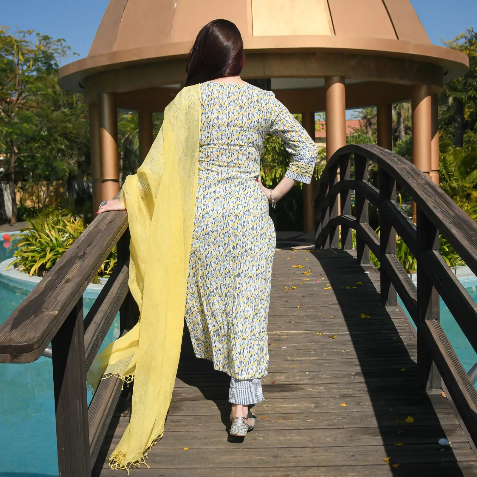 DDH ROYAL WHITE Color Viscose Cotton Printed Work Salwar Suit Casual, Party, Wedding, Festive, Events Etc.  Expected Delivery 4-6 Working Days @1669/- | Salwar suit, Designer Suits, Casual Suits, Creative suits, Palazzo Suits, Party Wear Suits, Patiala Suits, Straight Suits