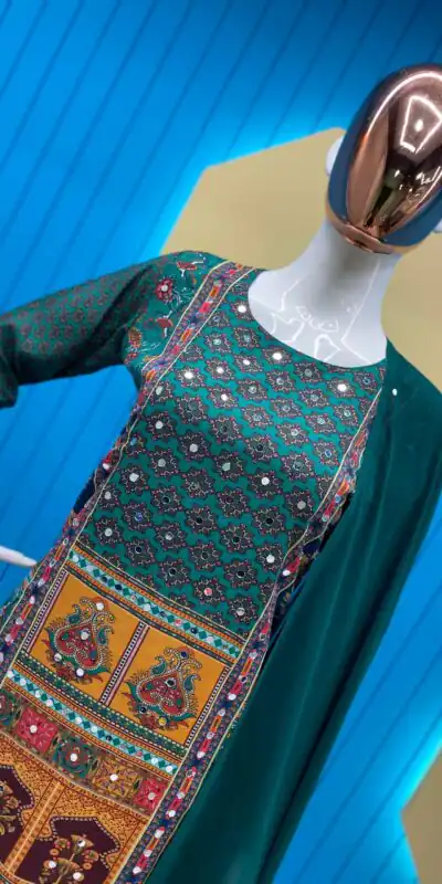  LG 1848 Green Color Maslin Printed And Real Mirror Salwar Suit Casual, Wedding, Festive, Events Expected Delivery 4-6 Working Days @1949/- | Salwar suit, Designer Suits, Casual Suits, Creative suits, Palazzo Suits, Party Wear Suits, Patiala Suits, Straight Suits
